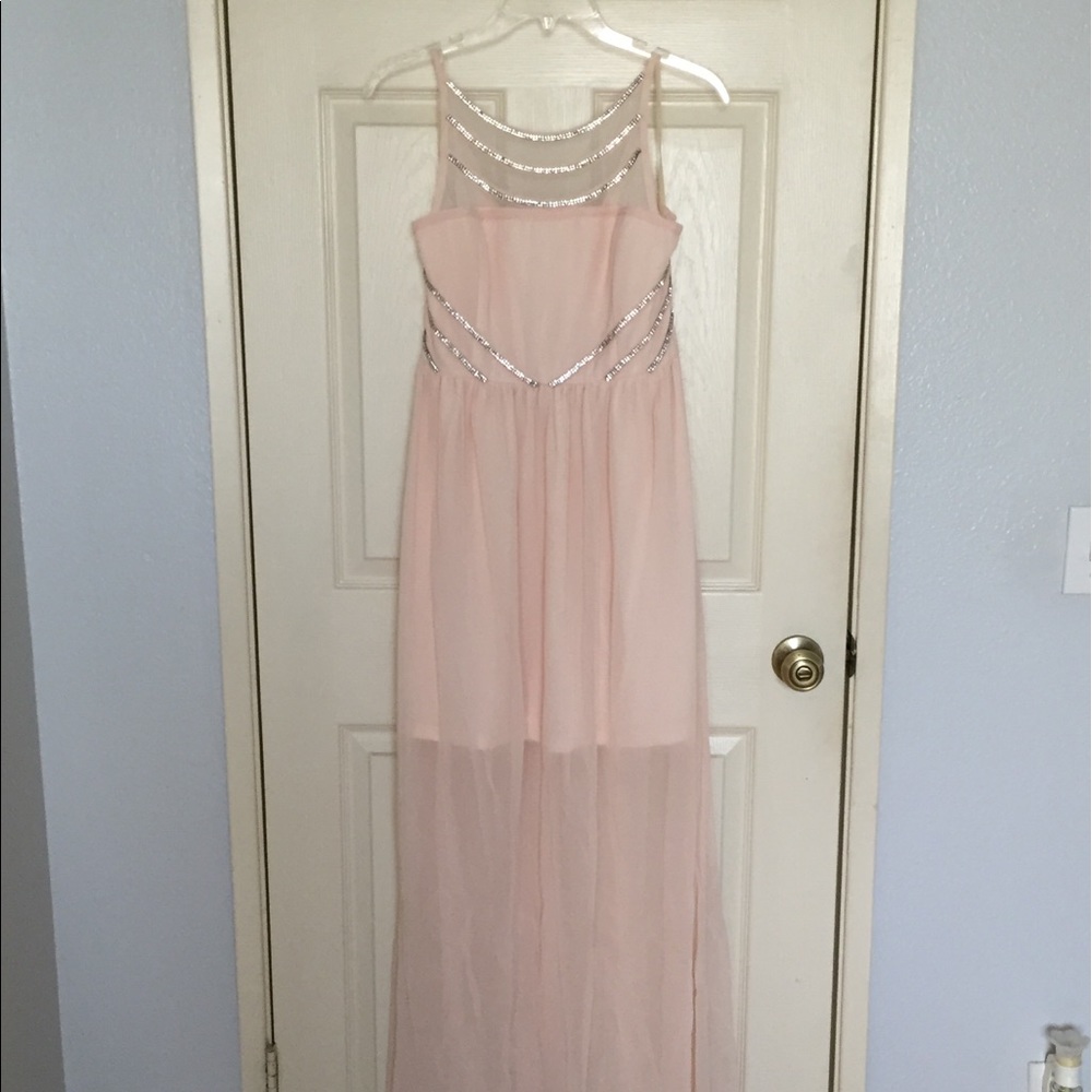 Prom/wedding gown- Light peach